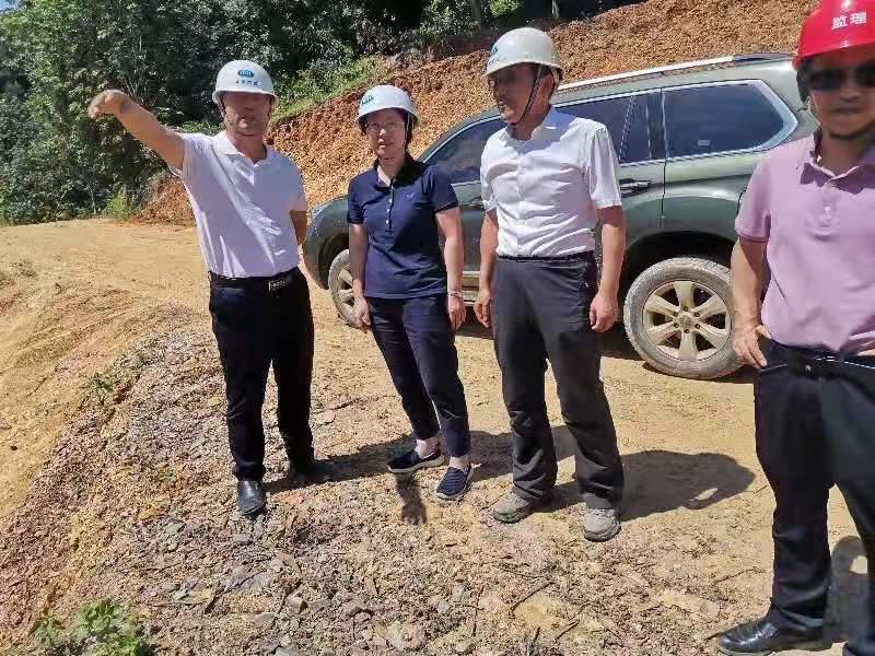 水電集團總經理姜霞、總工程師裴海瑜到邁灣工程現場檢查指導工作。