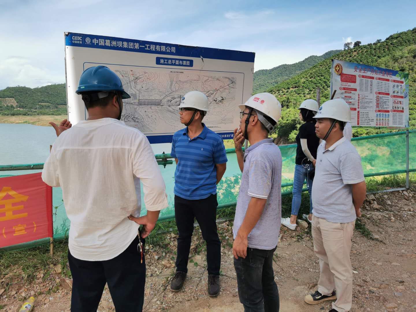 水電集團紀委書記傅後幹到陀興水庫進行安全生産檢查